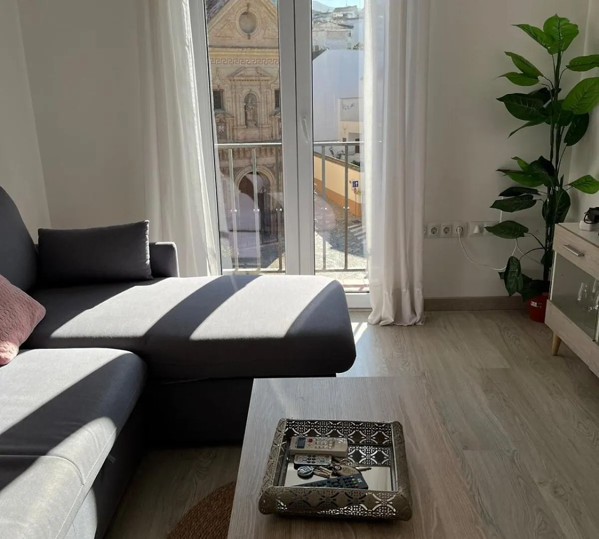 Apartamento Piso Centro Con Vistas Antequera